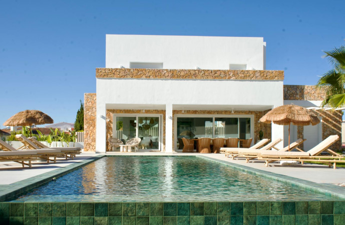Villa Tranquila – Luxe Ibiza-stijl villa met infinity pool in Jávea